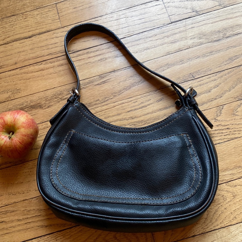 Small black purse